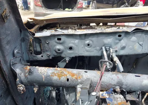 2011 Toyota Tacoma Prerunner V6 from USA, damaged, VIN 3TMJU4GN8BM123594